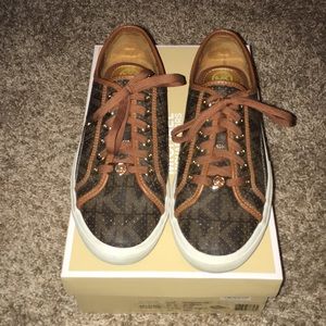 Michael Kors Sneakers